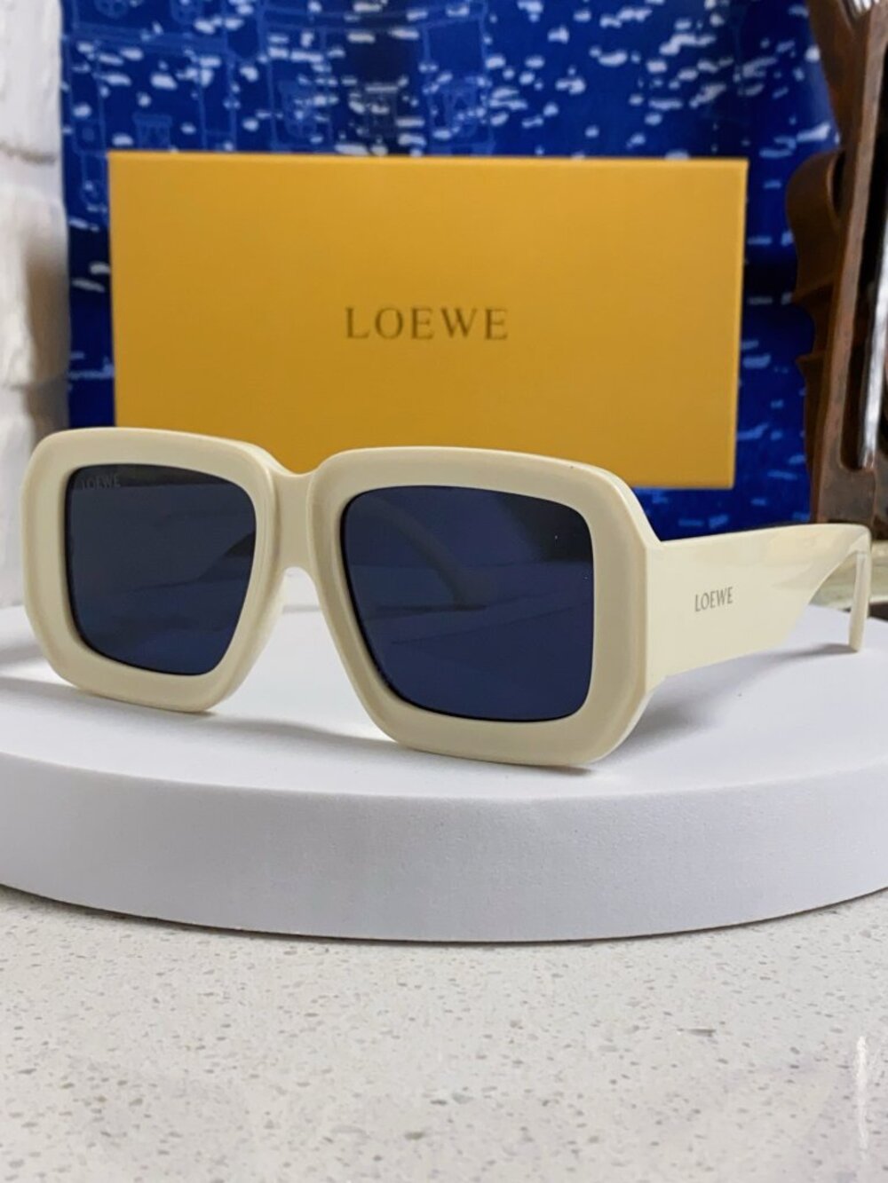 ✅NWT Authentic Loewe Sunglasses